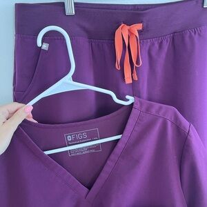 Figs Purple Scrub Set with Orange Accents
